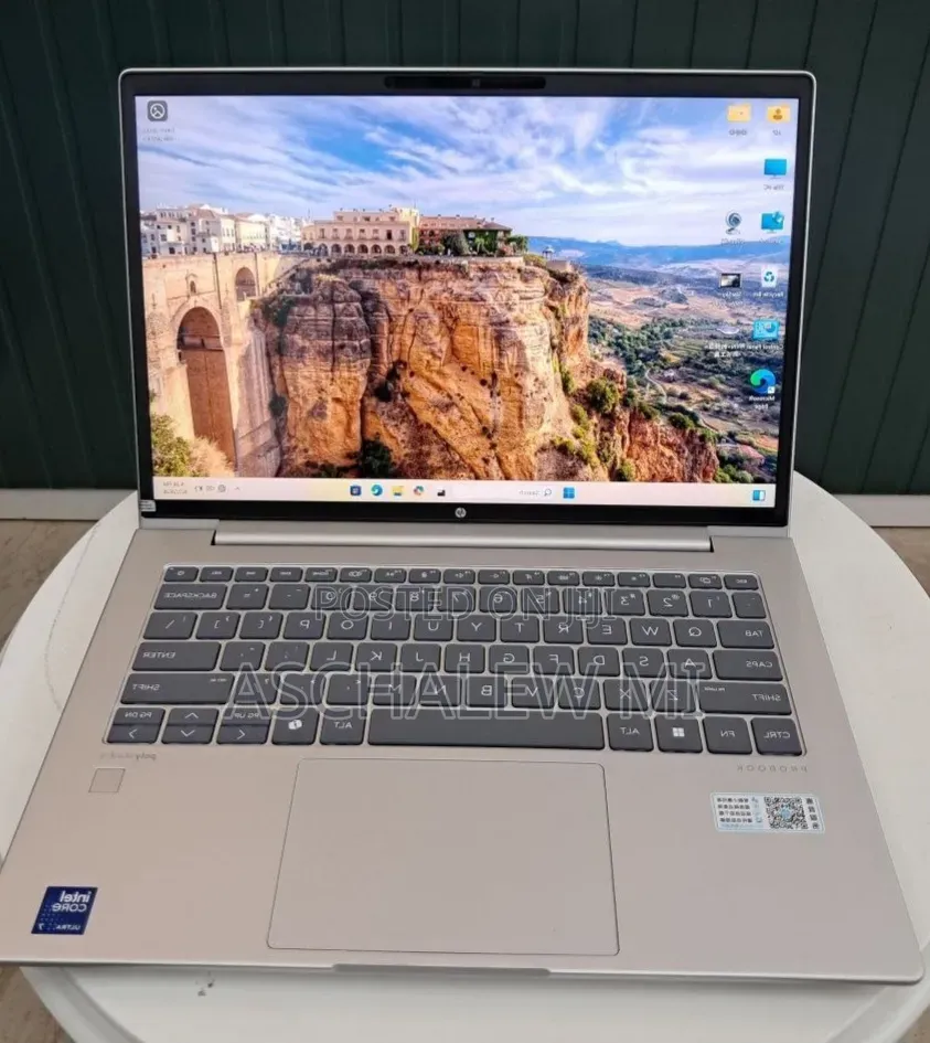 New Laptop HP ProBook 440 G10 16GB Intel Core i7 SSD 512GB