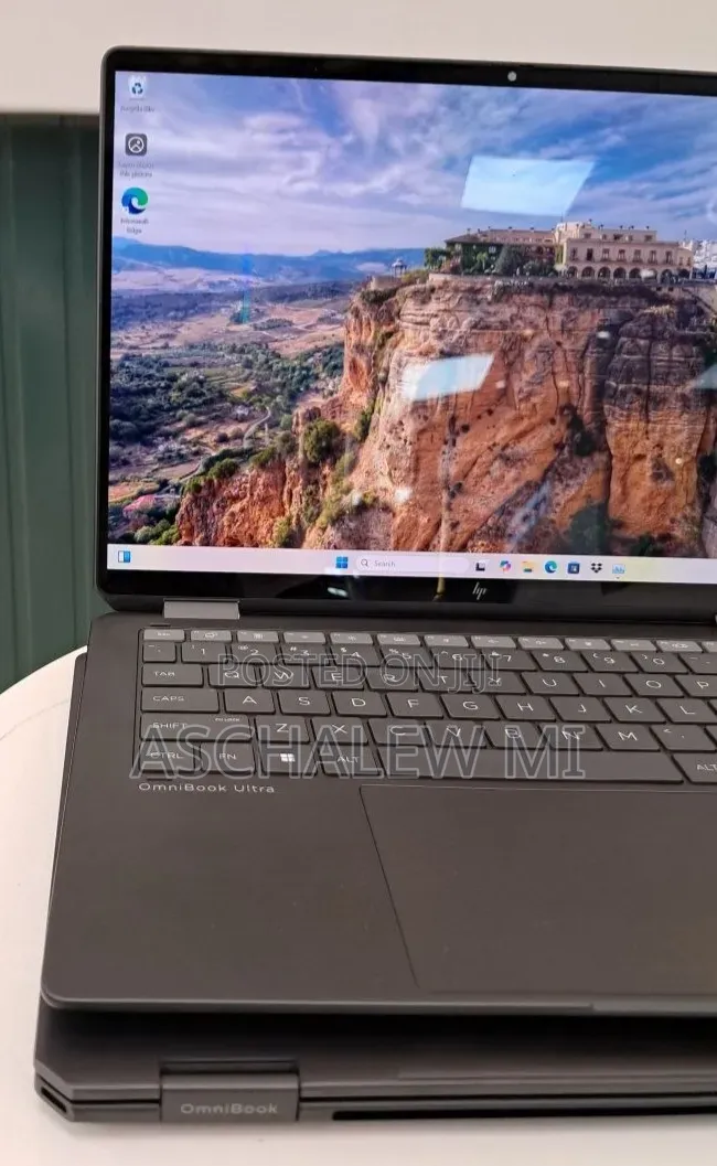 New Laptop HP OmniBook 5 14" 32GB Intel Core Ultra 9 SSD 2T