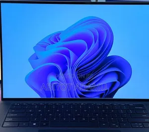 New Laptop Dell Precision 5560 16GB Intel Core i9 SSD 1T
