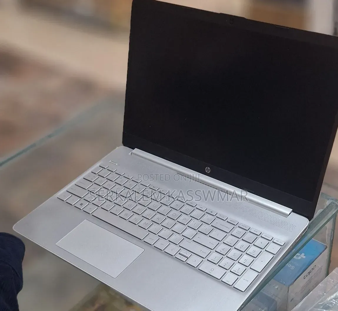 New Laptop HP Stream Notebook 8GB Intel Core 3 SSD 512GB