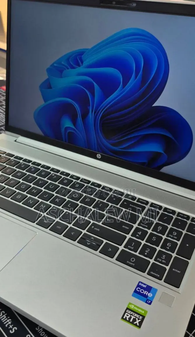 New Laptop HP ProBook 450 16GB Intel Core i7 SSD 512GB