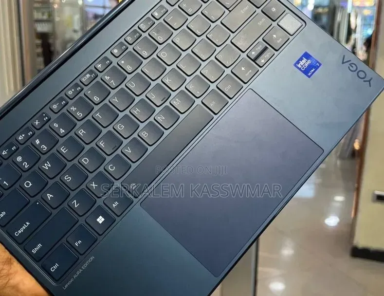New Laptop Lenovo Yoga 9i 32GB Intel Core Ultra 7 SSD 1T