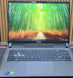 New Laptop MSI Vector GP68 HX 13V 32GB Intel Core i9 SSD 1T