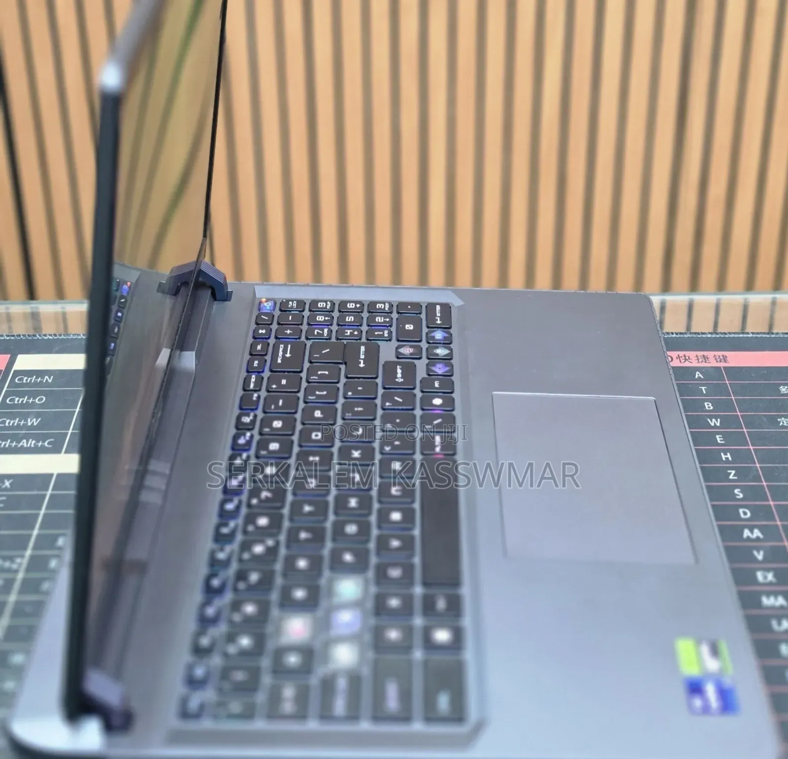 New Laptop MSI Vector GP68 HX 13V 32GB Intel Core i9 SSD 1T