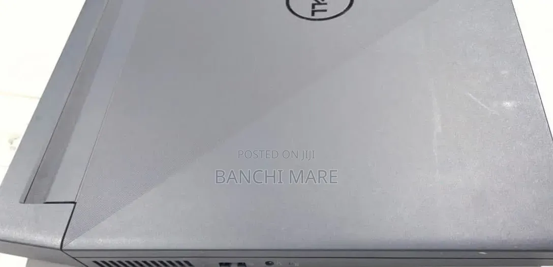 New Laptop Dell G15 5515 16GB Intel Core i7 SSD 1T