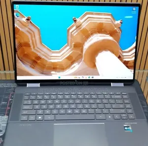 New Laptop HP Spectra 13 16GB Intel Core i7 SSD 512GB