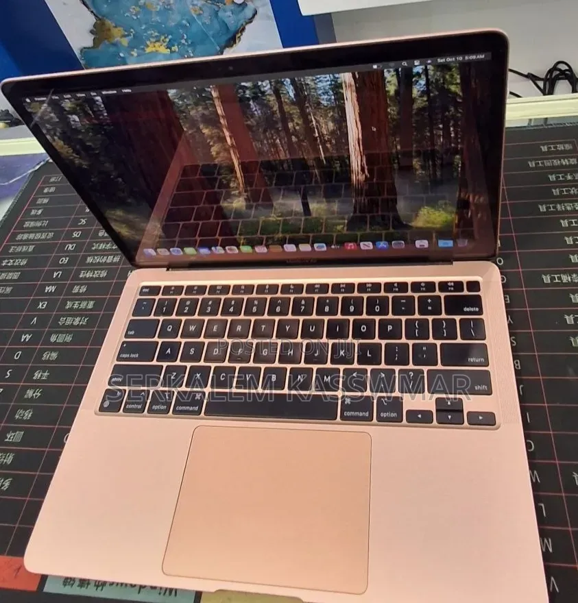 New Laptop Apple MacBook Air 2020 M1 8GB Apple M1 SSD 256GB