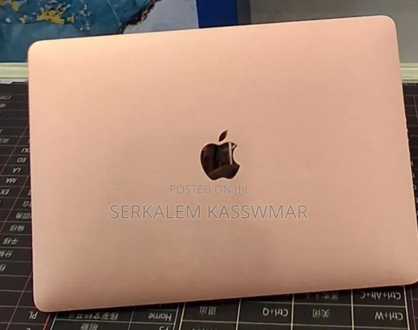 New Laptop Apple MacBook Air 2020 M1 8GB Apple M1 SSD 256GB