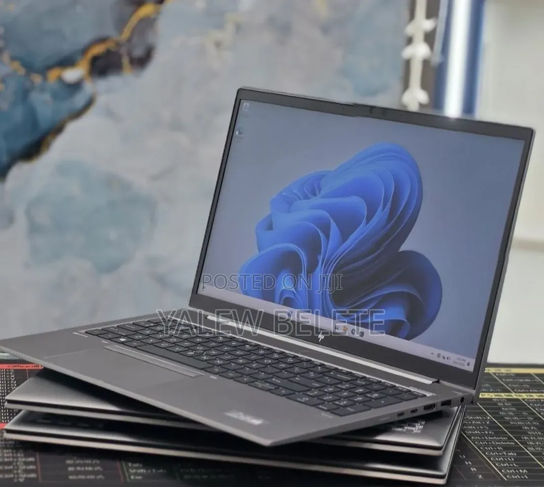 New Laptop HP ZBook 15 16GB Intel Core i5 SSD 512GB
