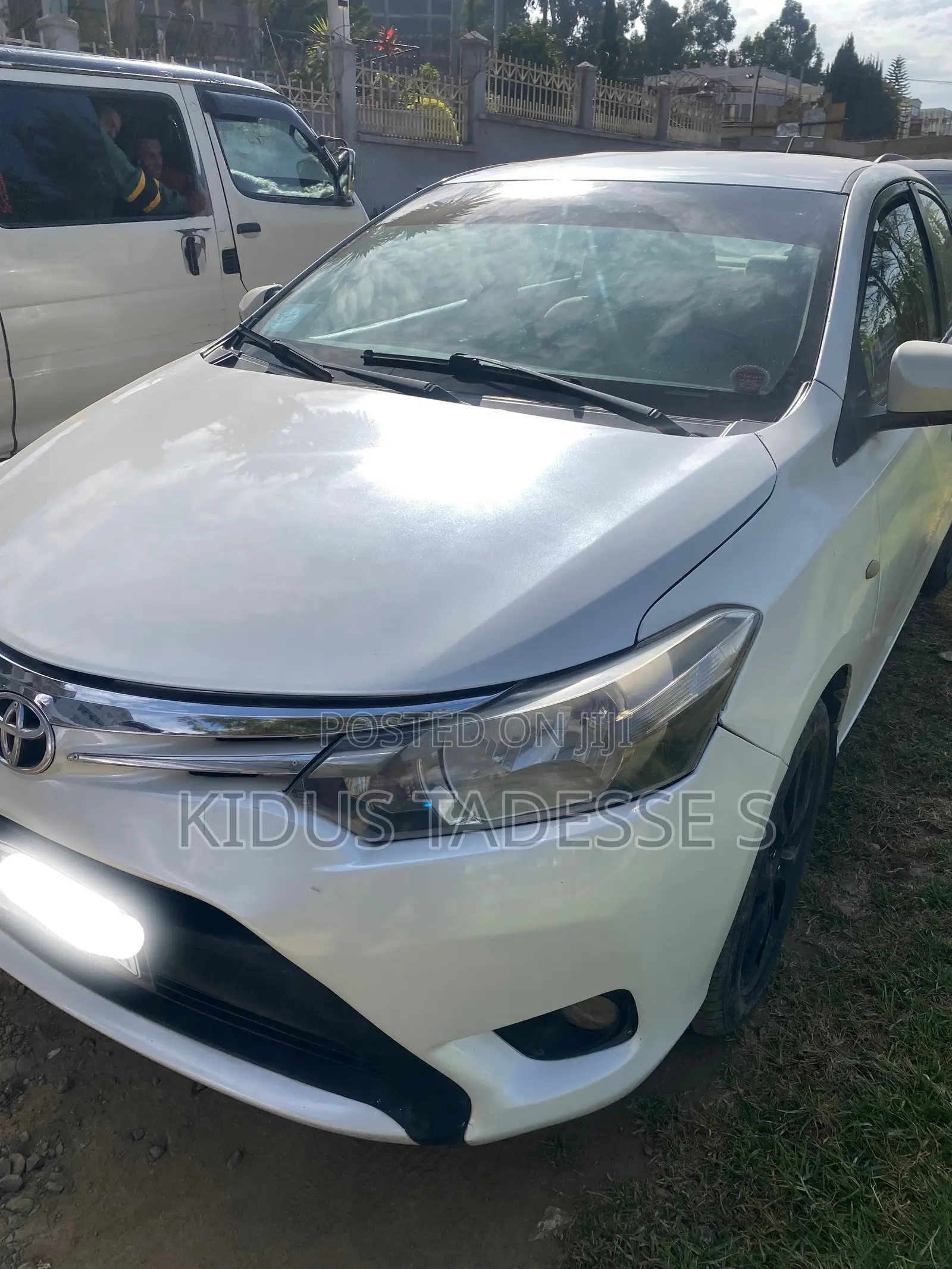 Toyota Yaris 2016 White