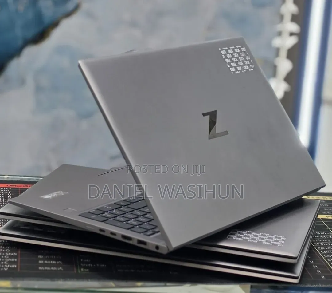 New Laptop HP ZBook 15 16GB Intel Core i5 SSD 512GB