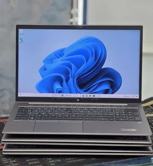 New Laptop HP ZBook 15 16GB Intel Core i5 SSD 512GB