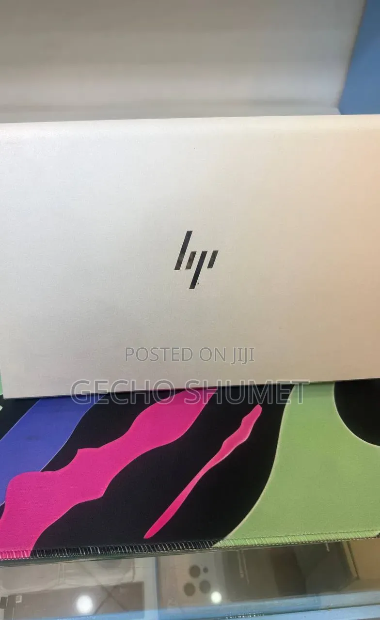 New Laptop HP EliteBook 830 16GB Intel Core i7 SSD 512GB