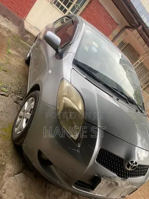 Toyota Yaris 1.0 VVT-i 2008 Gray