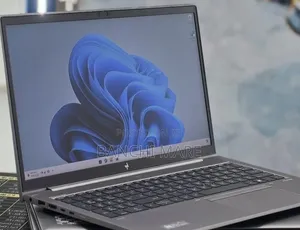 New Laptop HP ZBook 15 16GB Intel Core i5 SSD 512GB