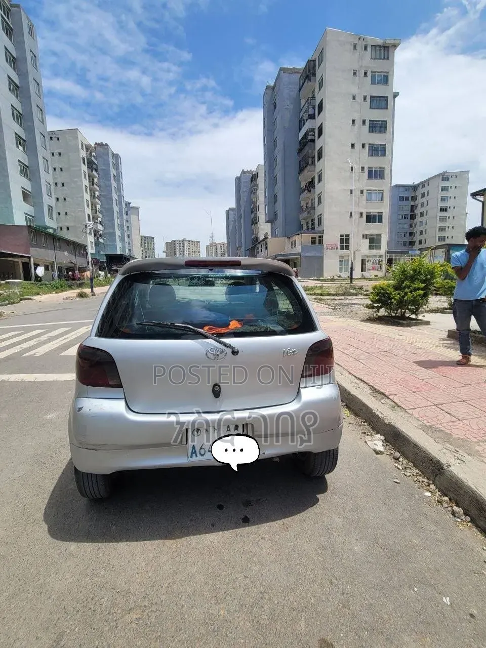 Toyota Vitz 2001 Silver