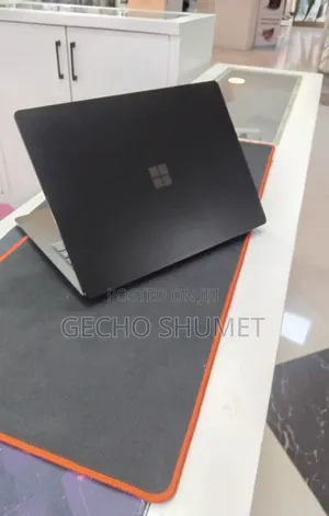 New Laptop Microsoft Surface Laptop 5 16GB Intel Core i7 SSD 256GB