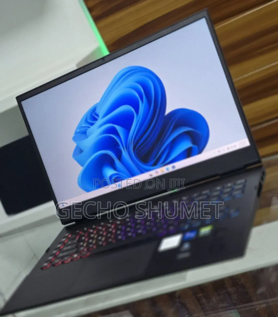New Laptop HP Omen 17 16GB Intel Core i7 SSD 1T