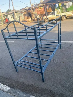 ተደራራቢ አልጋ Double Bed