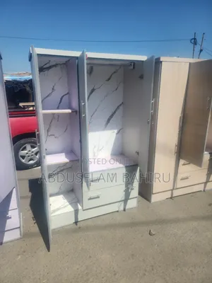 1.20m Closet ቁምሳጥኖች በ 21,800