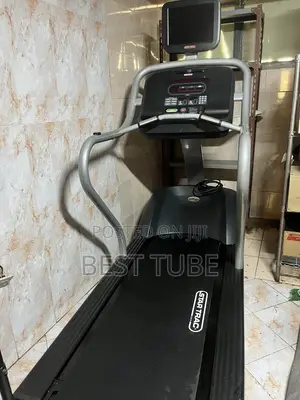 Star Trac E-Tr Treadmill With TV