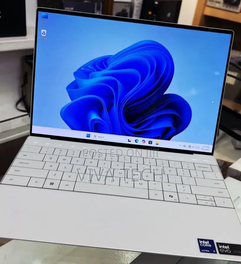 New Laptop Dell XPS 13 16GB Intel Core Ultra 7 SSD 512GB