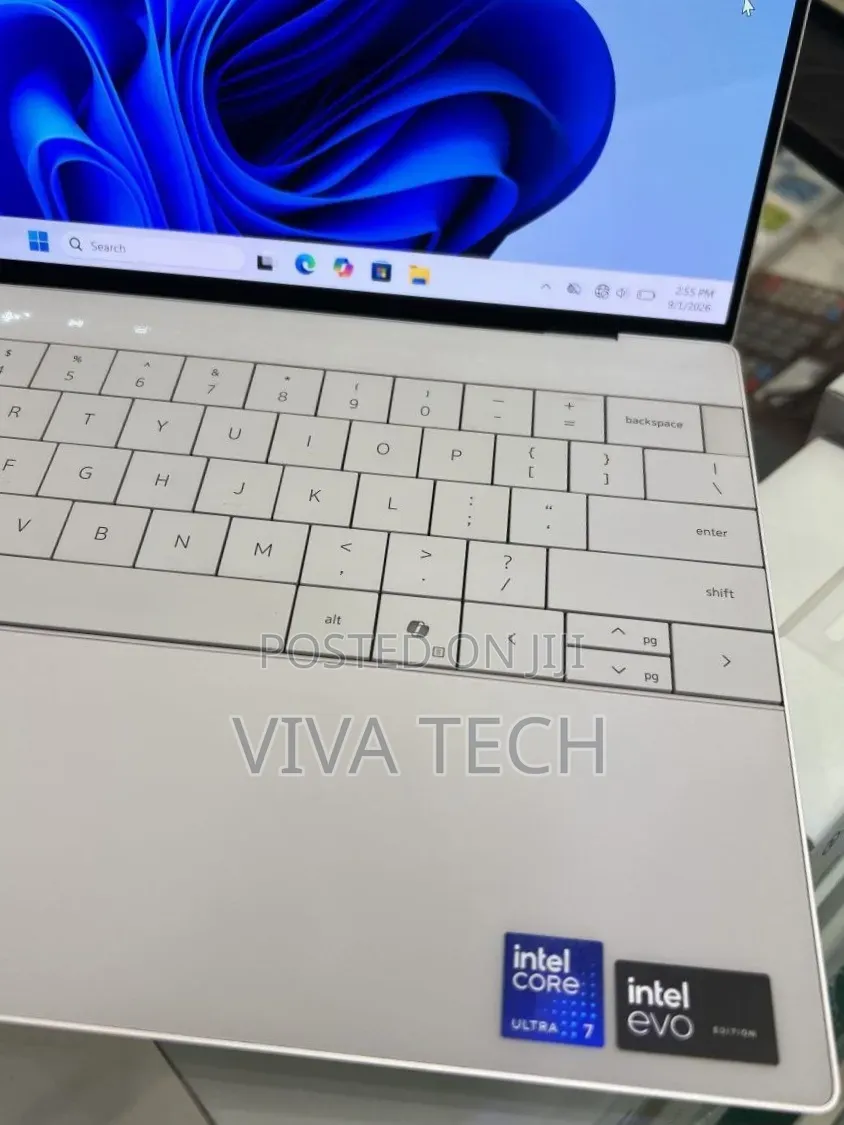 New Laptop Dell XPS 13 16GB Intel Core Ultra 7 SSD 512GB