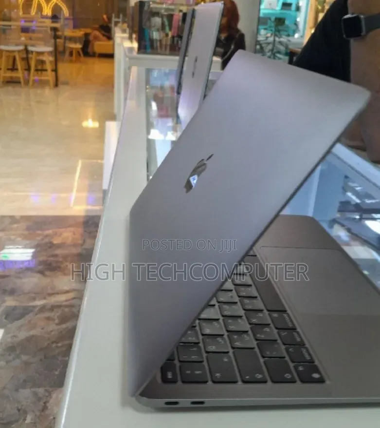New Laptop Apple MacBook Air 2020 M1 8GB Apple M1 SSD 256GB