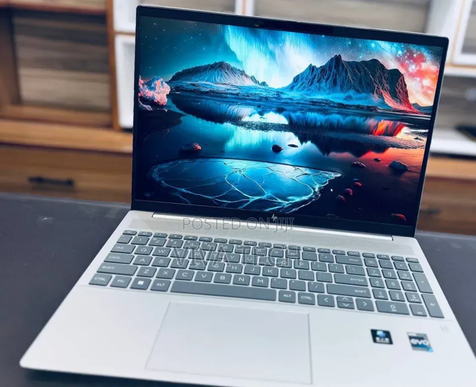 New Laptop HP Pavilion 15 16GB Intel Core i7 SSD 1T
