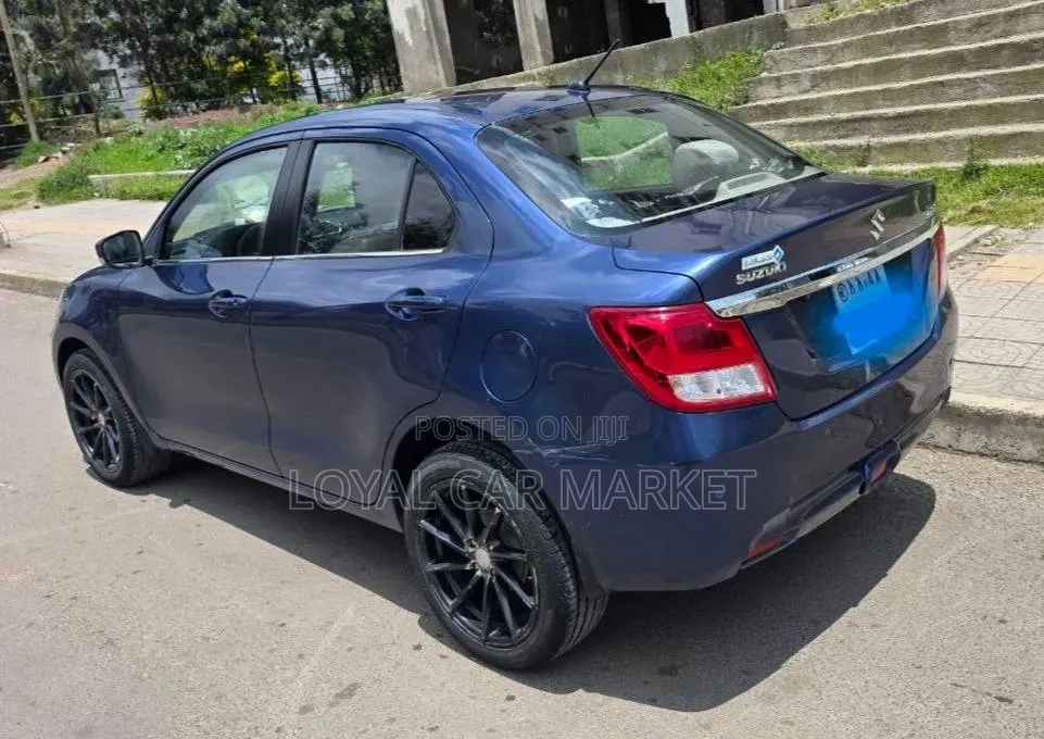 Suzuki Dzire 2021 Blue