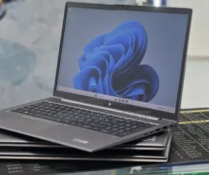 New Laptop HP 16GB Intel Core i5 SSD 512GB