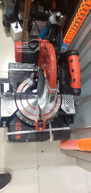eDON 1800w Meter Saw