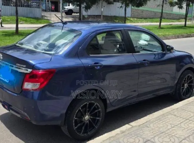 Suzuki Dzire 2021 Blue