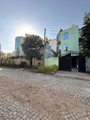 6bdrm House in Lebu, G+2 House For, Nifas Silk-Lafto for sale
