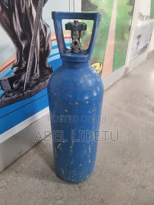 Oxygen Cylinder for Inhalation Therapy