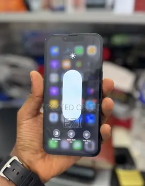 Apple iPhone 13 128 GB Black