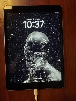 Apple iPad 10.2 (2019) 32 GB Gray
