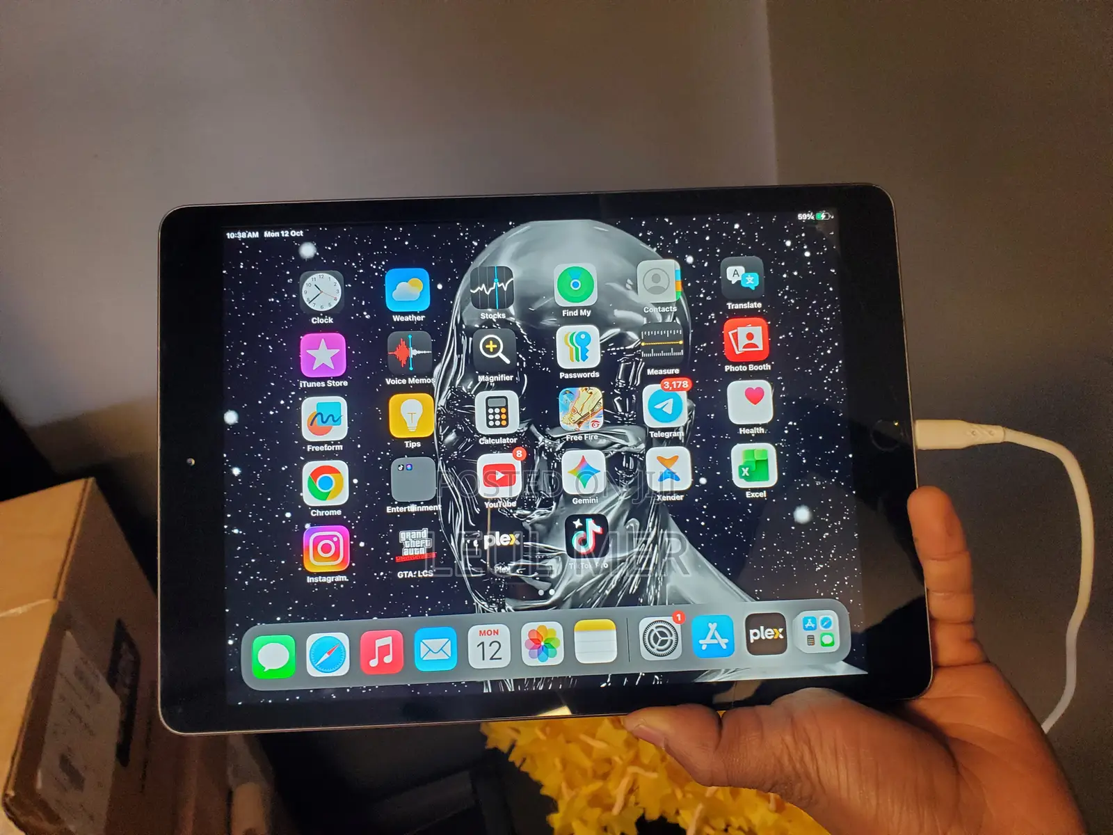 Apple iPad 10.2 (2019) 32 GB Gray