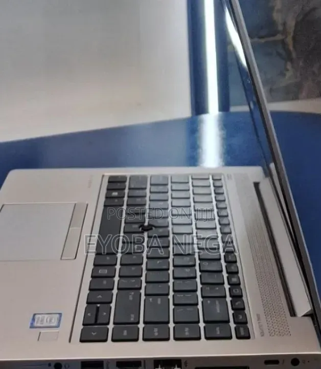 New Laptop HP EliteBook 840 G6 8GB Intel Core i7 SSD 512GB