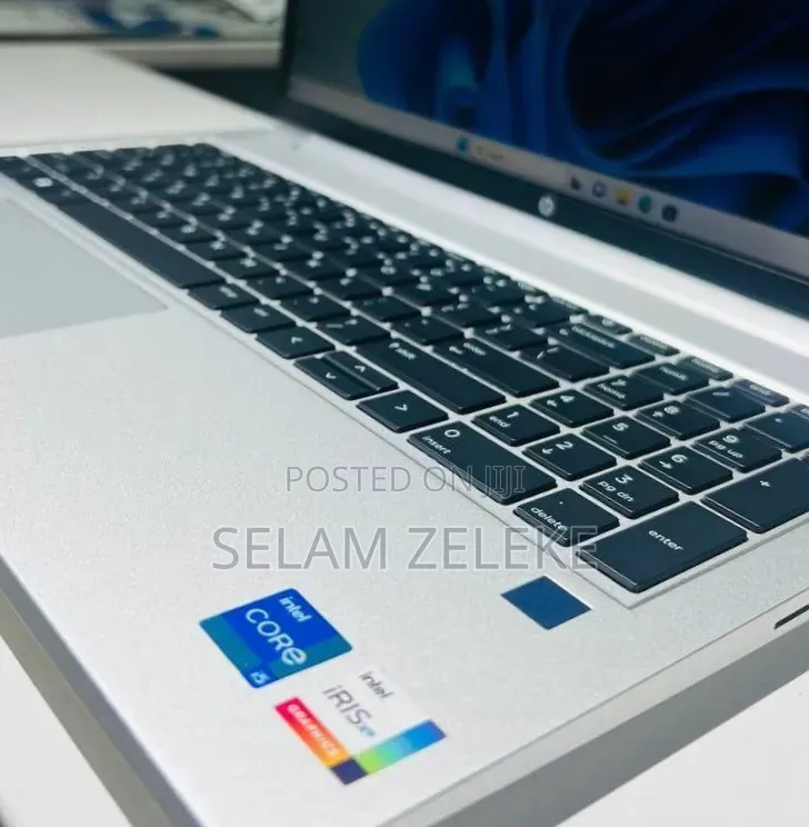 New Laptop HP 16GB Intel Core i5 SSD 512GB