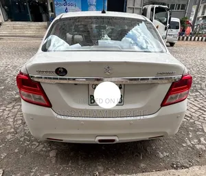 Suzuki Dzire 2021 White