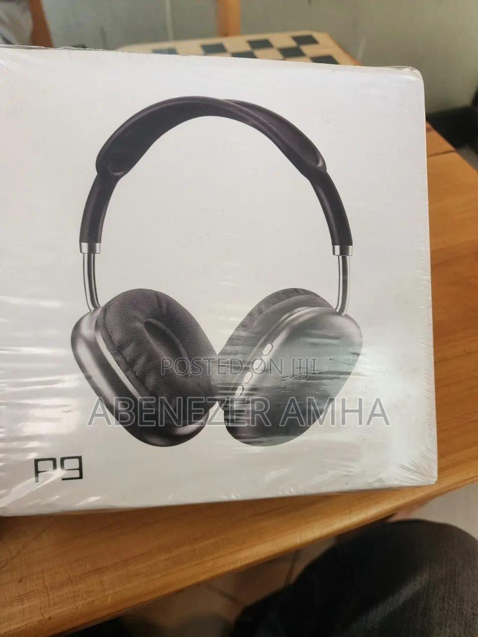 P9 Headset