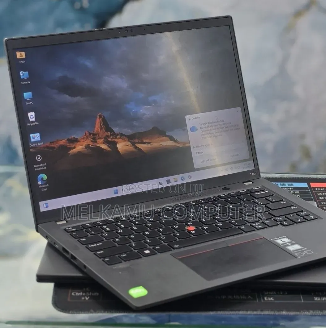 New Laptop Lenovo ThinkPad T14 G3 32GB Intel Core i7 SSD 512GB