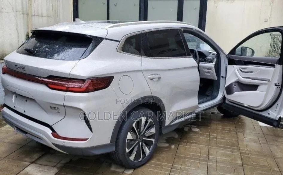BYD Song Plus 2025 Gray