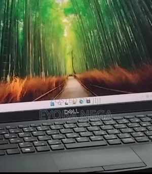 New Laptop Dell Latitude 7390 8GB Intel Core i5 SSD 256GB