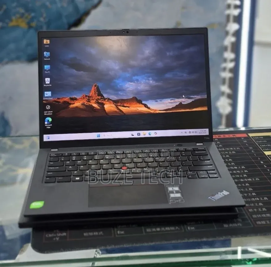 New Laptop Lenovo ThinkPad T14s G4 32GB Intel Core i7 SSD 512GB