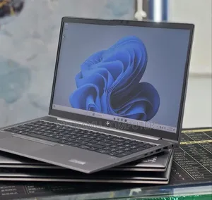 New Laptop HP ZBook 15 16GB Intel Core i5 SSD 512GB