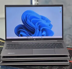 New Laptop HP ZBook 15 16GB Intel Core i5 SSD 512GB