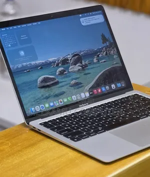 New Laptop Apple MacBook Air 2020 M1 8GB Apple M1 SSD 256GB