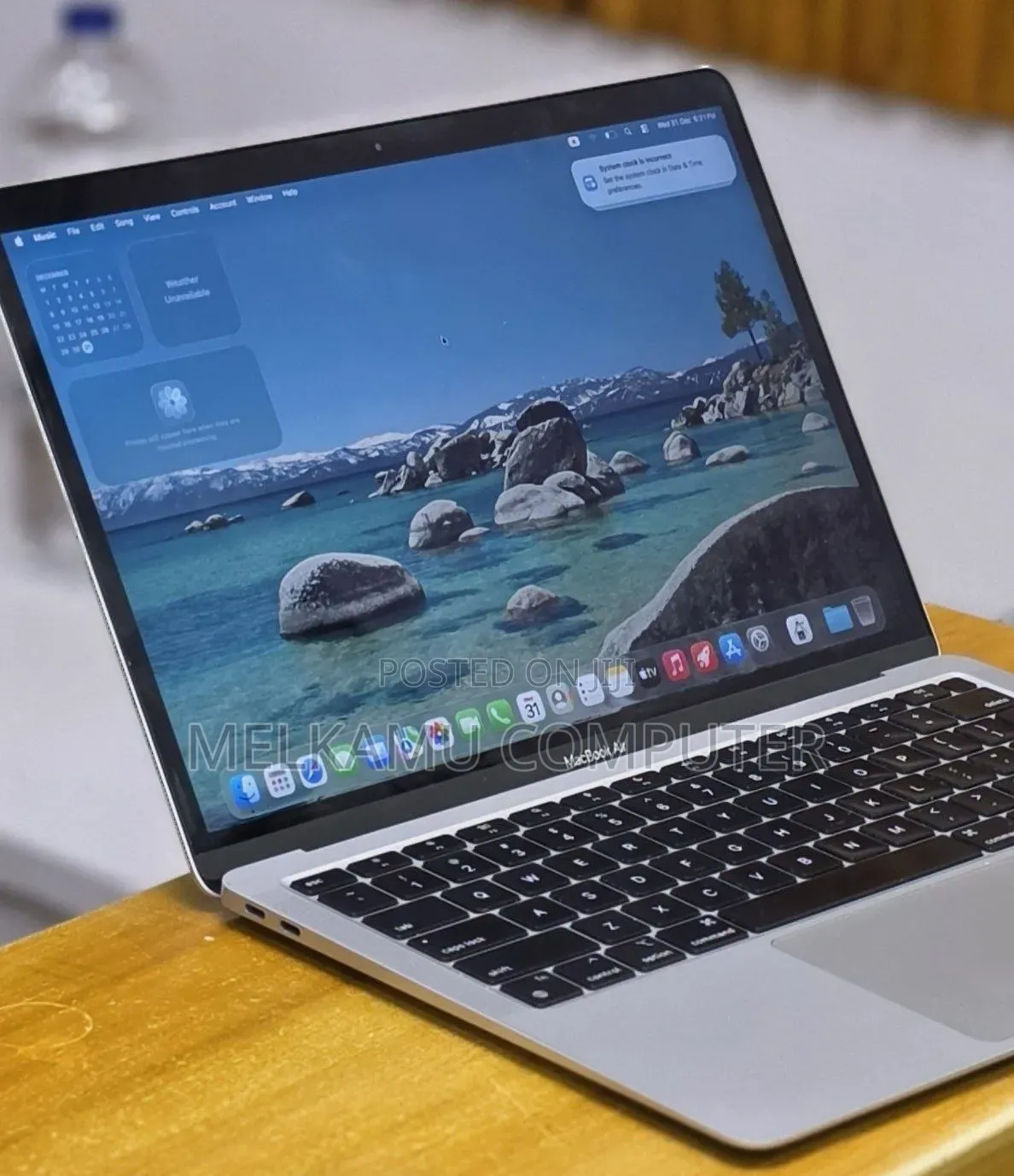 New Laptop Apple MacBook Air 2020 M1 8GB Apple M1 SSD 256GB